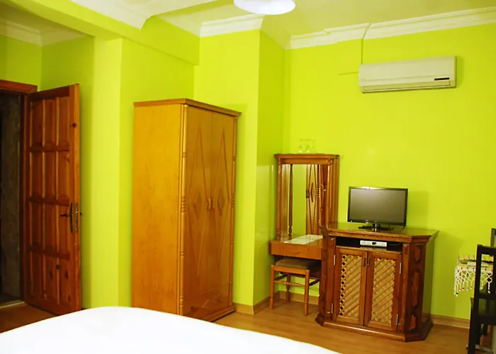 Nazar Hotel