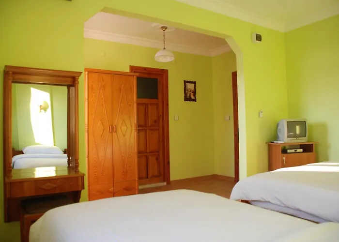 Nazar Hotel