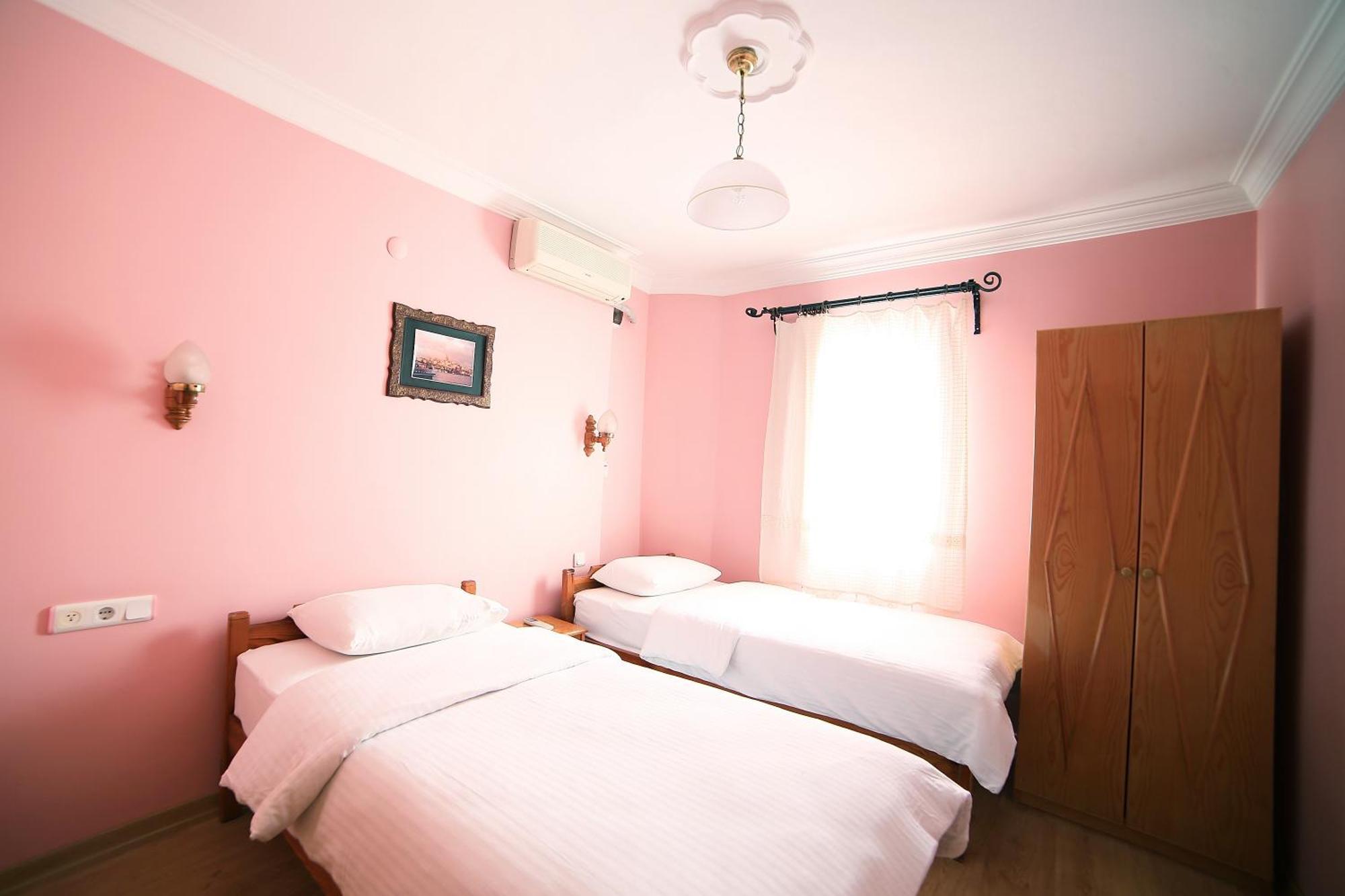 Nazar Hotel
