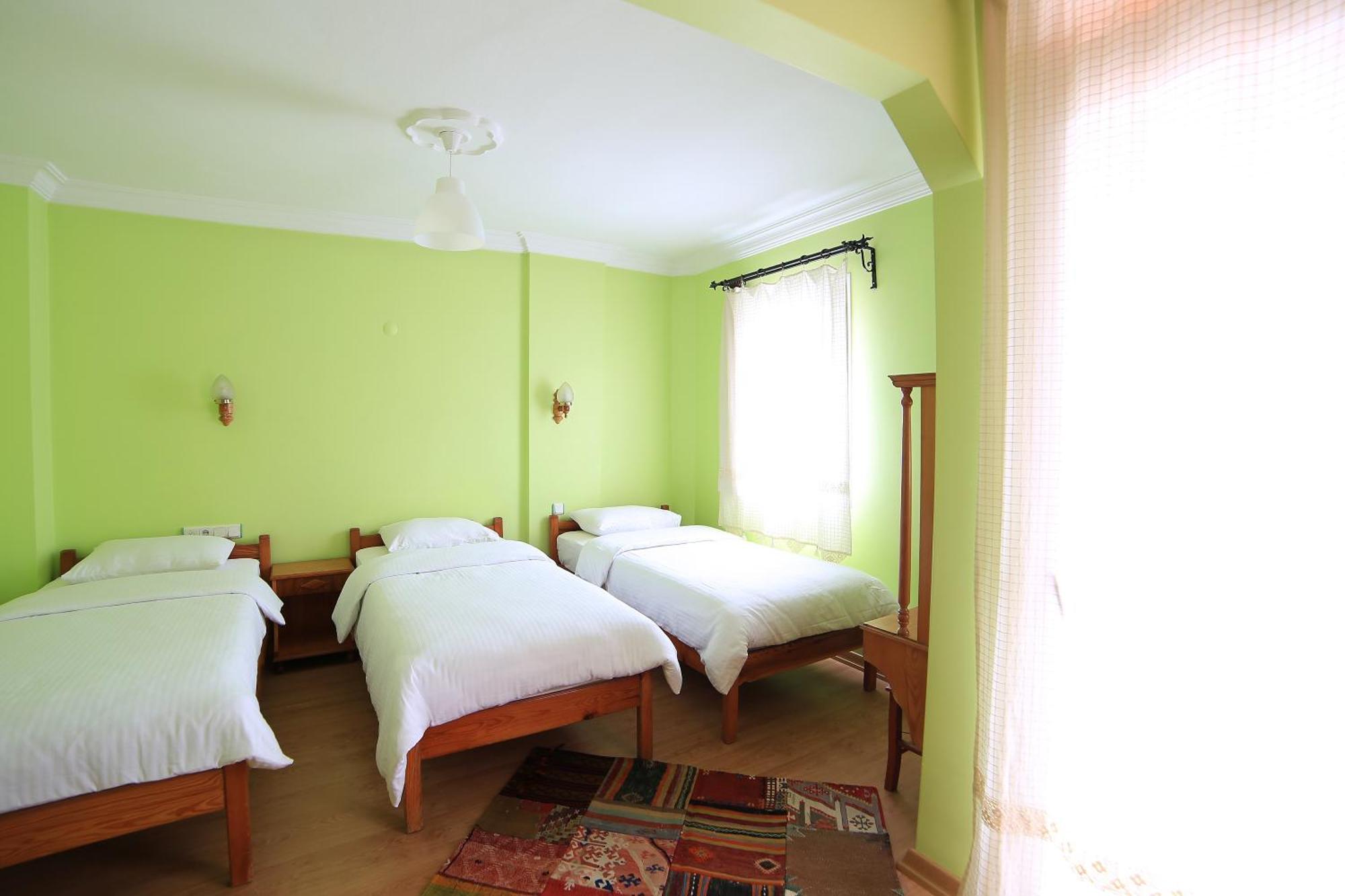 Nazar Hotel